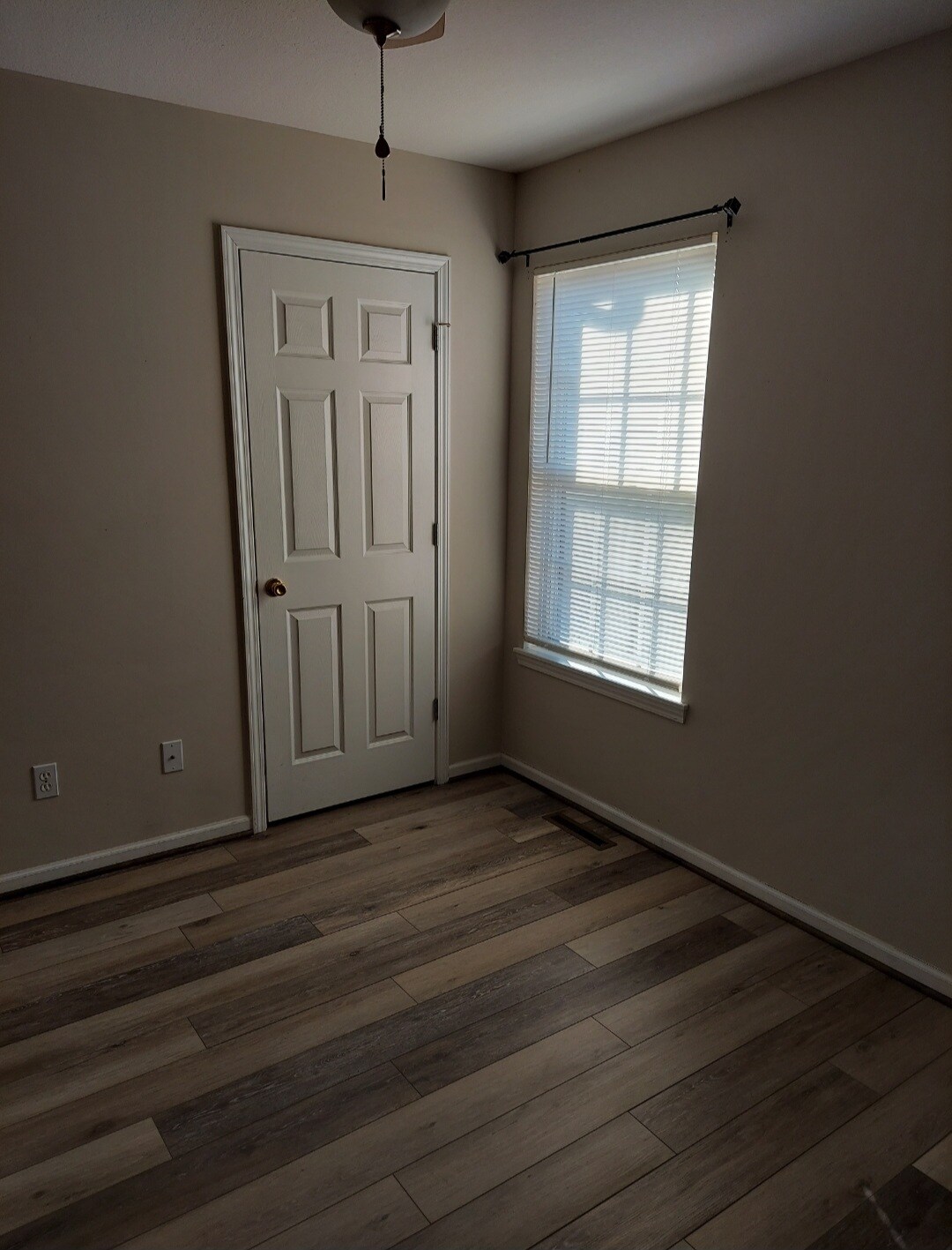 Building Photo - 2006 Rashid Ct