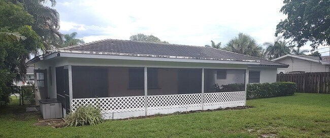 Building Photo - 4899 NW 5th Ave