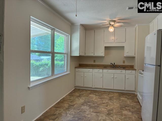 Building Photo - 165 Vanarsdale Dr