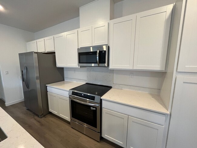 Building Photo - Brand New 2-Story Home in Spring Lake Area...
