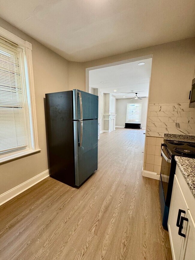 Building Photo - Amazing West Oak Lane 3bd/1ba Available NOW!