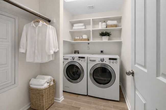 Building Photo - 603 A St