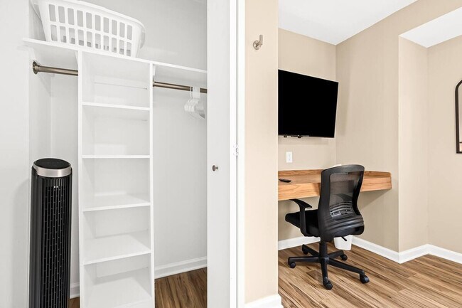 Building Photo - 27882 Gratiot Ave