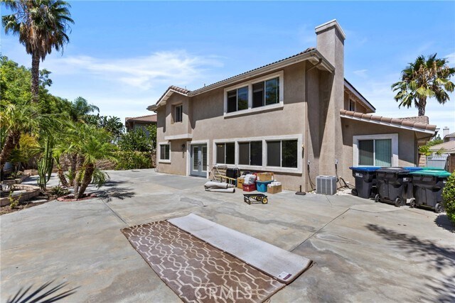 Building Photo - 16636 China Berry Ct