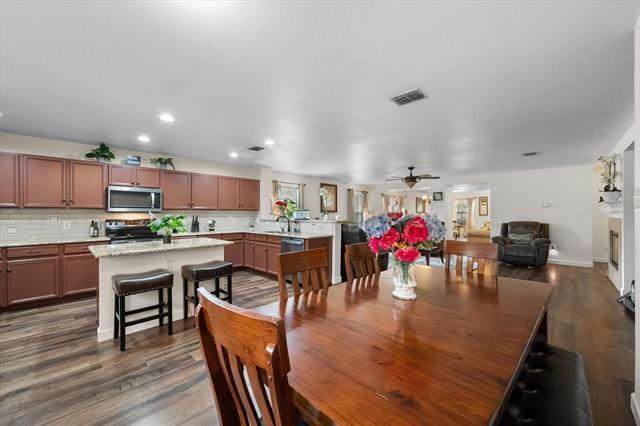 Building Photo - 1315 Foster St