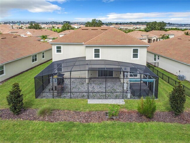 Building Photo - 8886 FALLEN OAK Dr