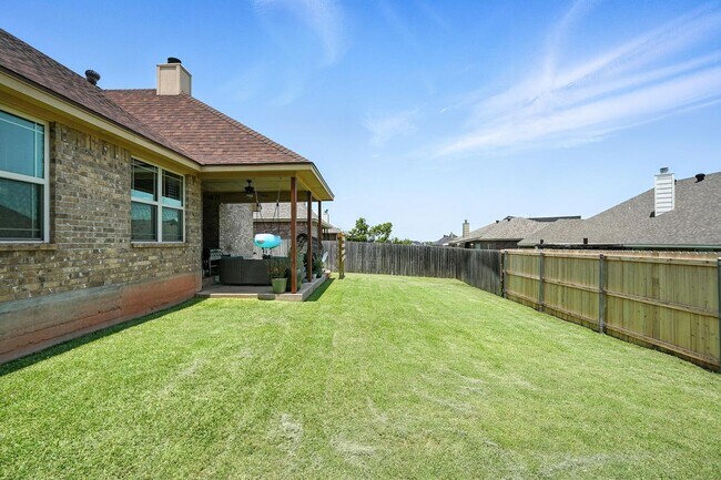 Building Photo - 7625 Tuscany Dr