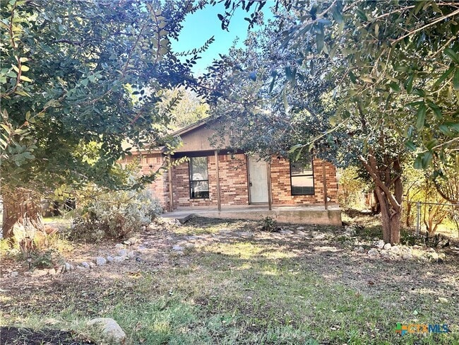 Building Photo - 317 Yale St