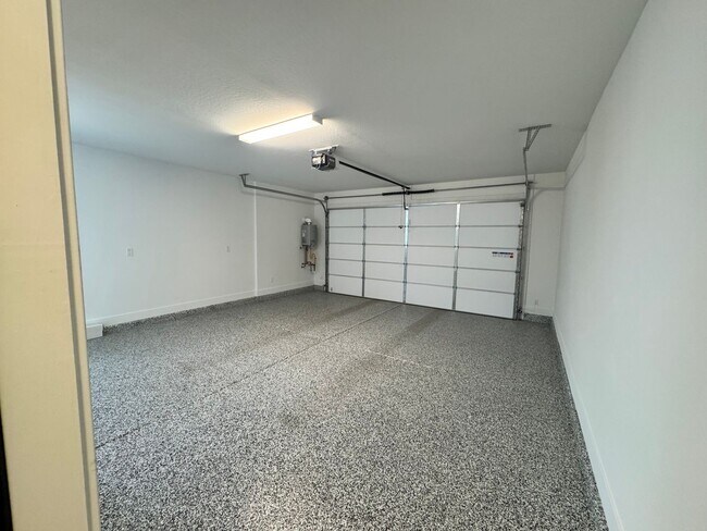 Building Photo - BRAND NEW HOME IN ALORAVITA IN PEORIA