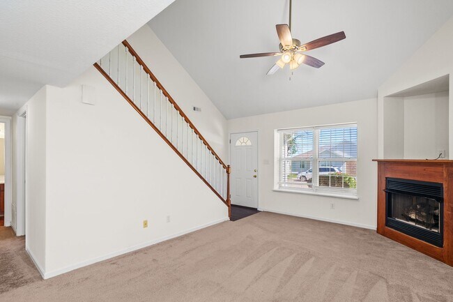 Building Photo - 2416-2418 Northampton Dr.