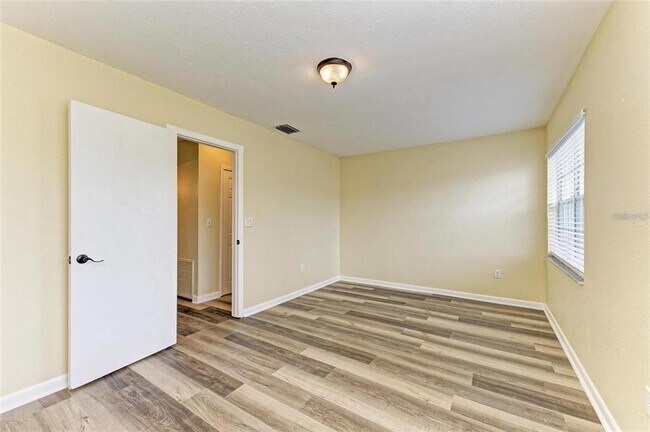 Building Photo - 7120 Elyton Dr