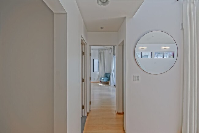 Building Photo - 522 Grand Blvd