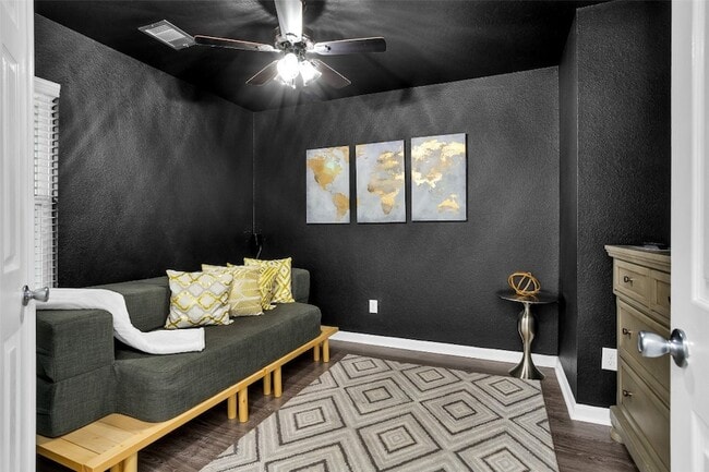 Building Photo - 3015 Beacon Grove St