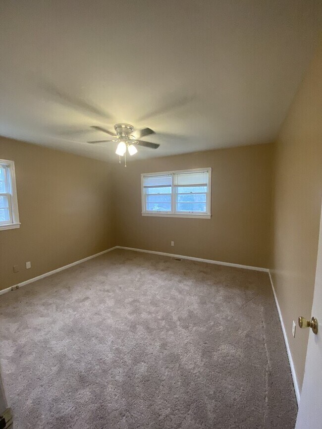 Building Photo - Welcome Home!