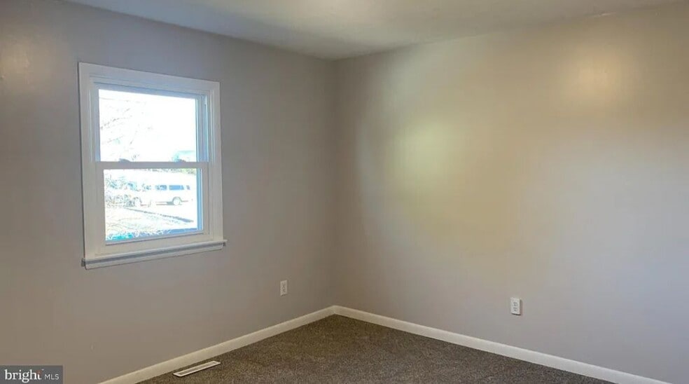 Building Photo - 1126 Wadewood Ct