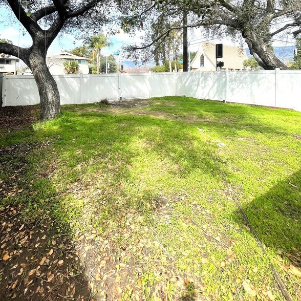 Building Photo - 1102 E Foothill Blvd