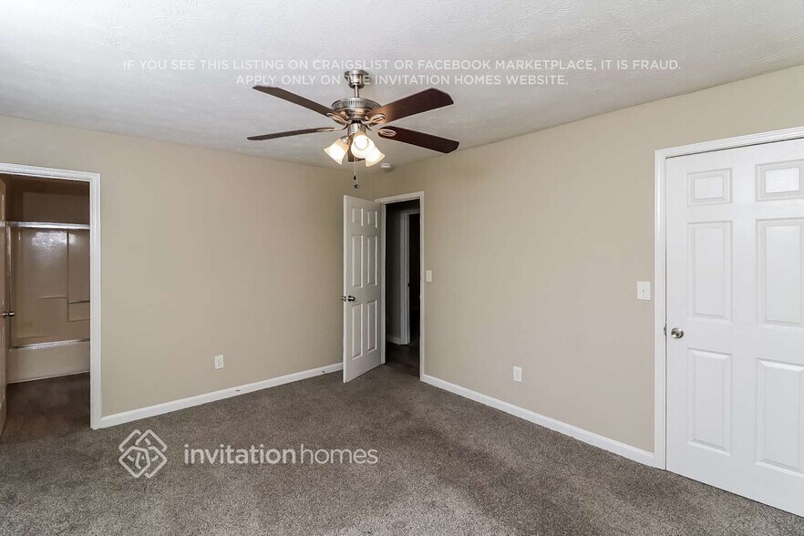 Building Photo - 2298 Chestnut Log Loop