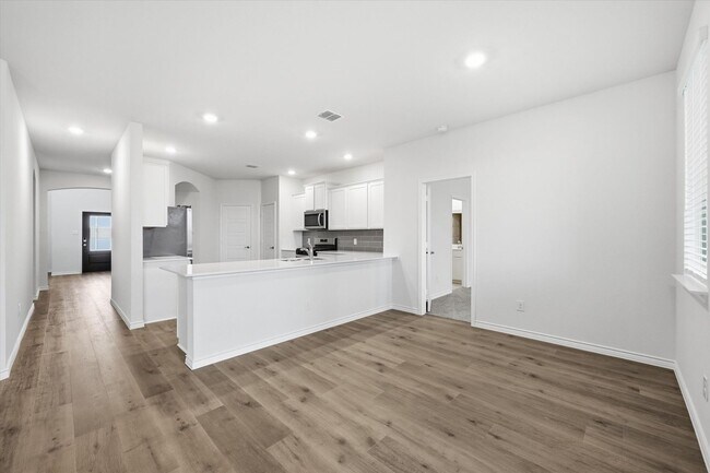 Building Photo - Beautiful New Construction 4 Bed/3 Bath with Upstairs Loft and Large Bonus Room!