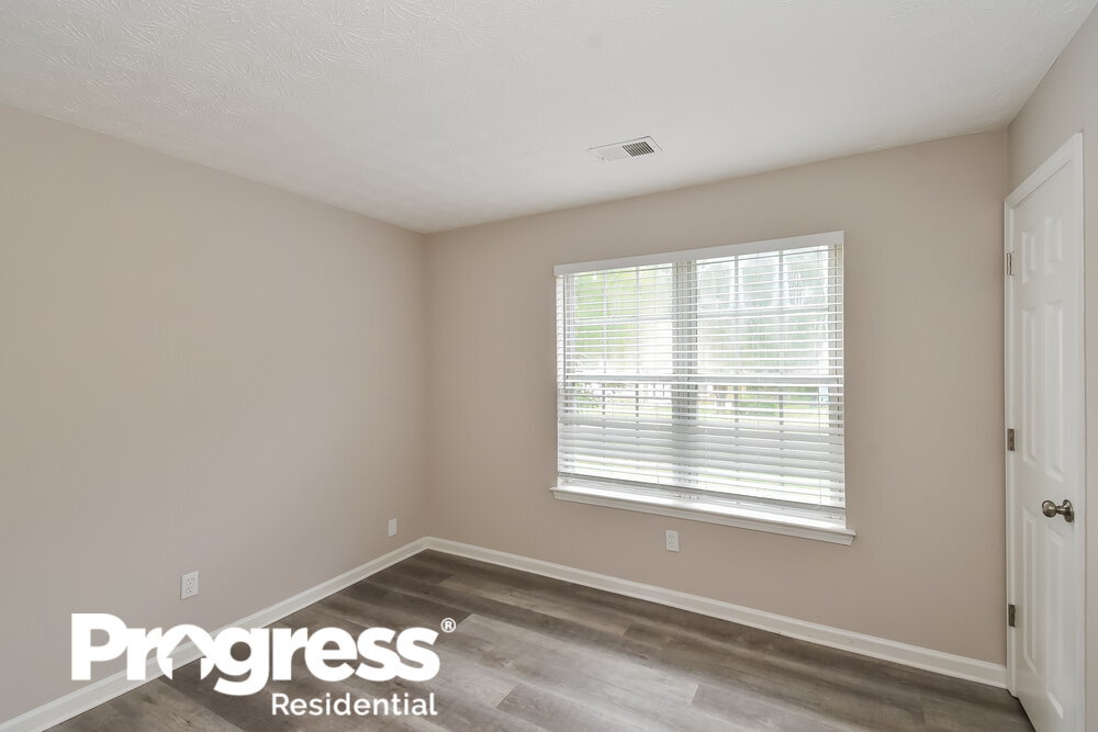 Building Photo - 873 Revena Ln