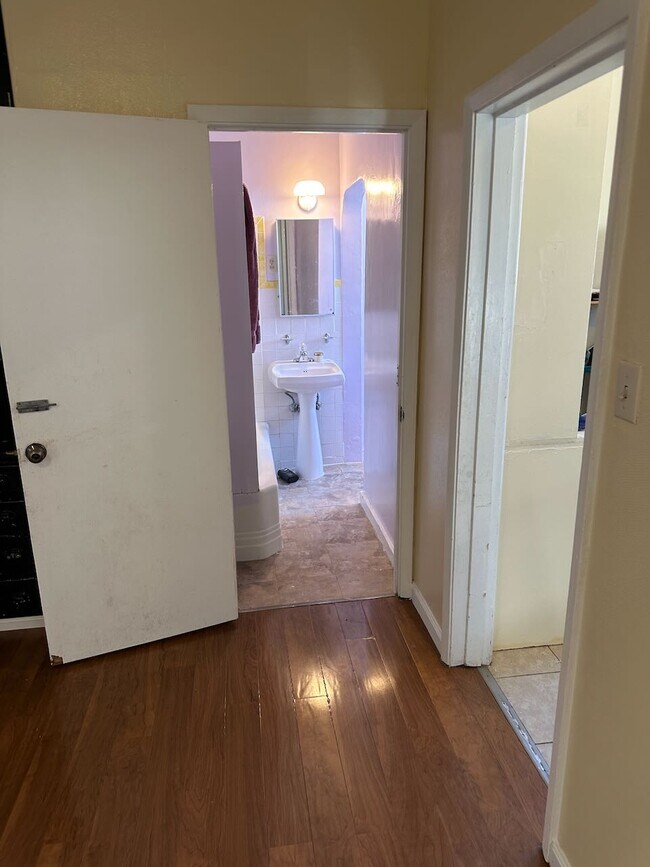 Building Photo - 3782 16th St