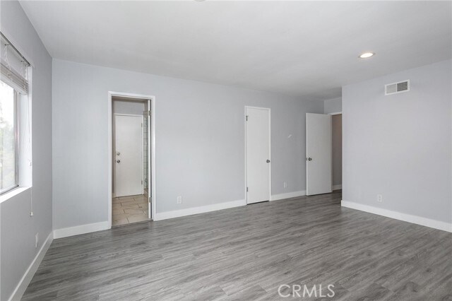 Building Photo - 6631 Nagle Ave