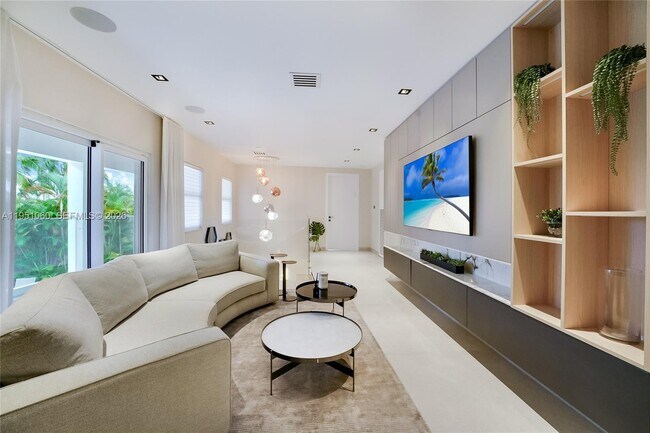 Building Photo - 431 Layne Blvd