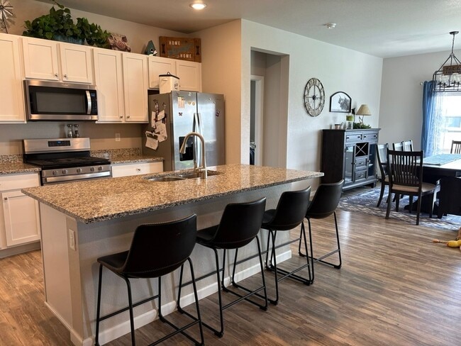 Building Photo - Spacious 4BR House in Fort Lupton
