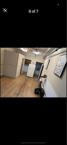 Building Photo - 4220 S Beaumont Ave