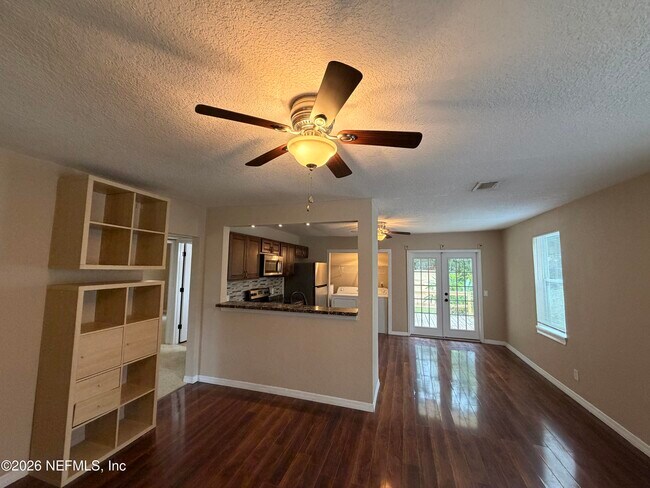 Building Photo - 4815 Headley Terrace