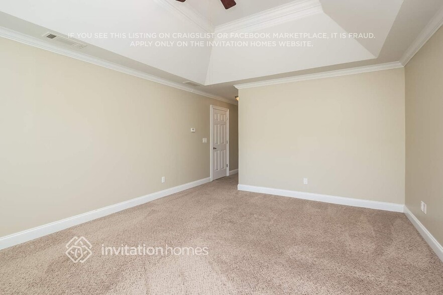 Building Photo - 435 Clubfield Dr