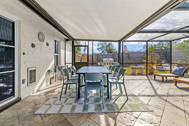 Building Photo - 11312 112th St N