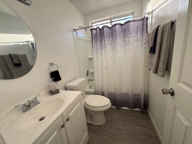 Building Photo - Pool Home with 3Bedrooms +Bonus Room Bullhead Parkway-Desert Foothills Estates- Can Be "Furnished...