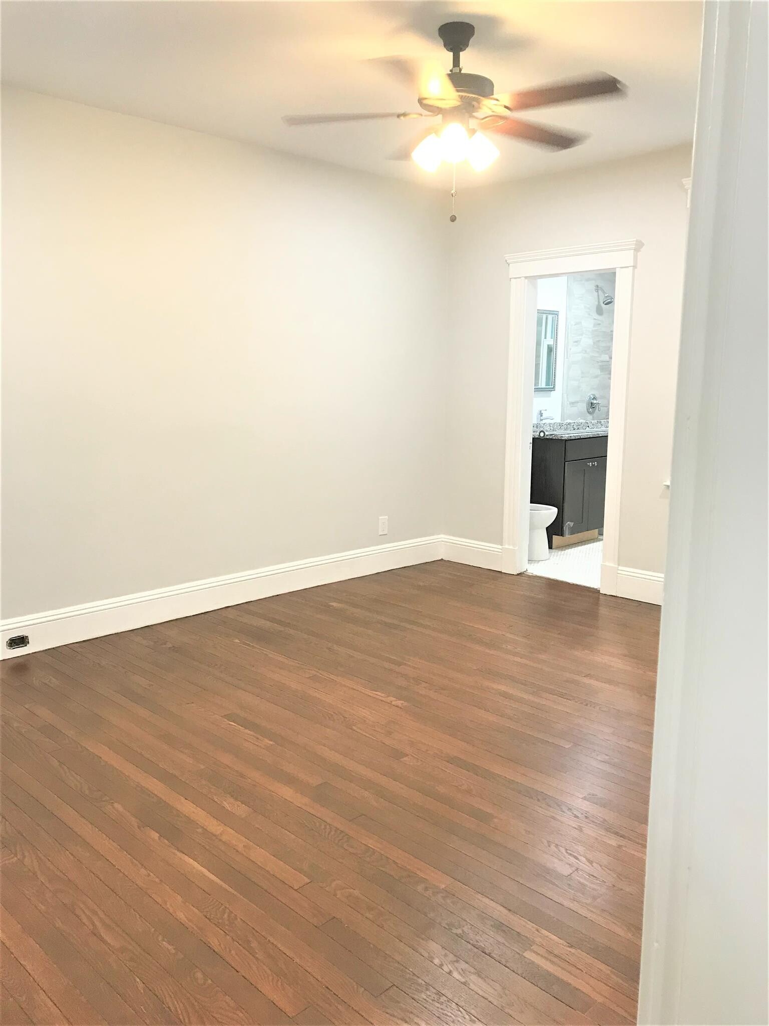 Building Photo - 1699 Cambridge St