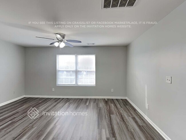 Building Photo - 2204 Ballingarry Dr