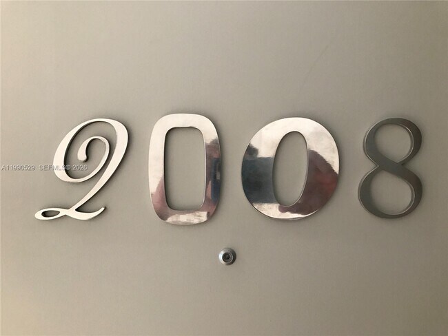 Building Photo - 1300 S Miami Ave