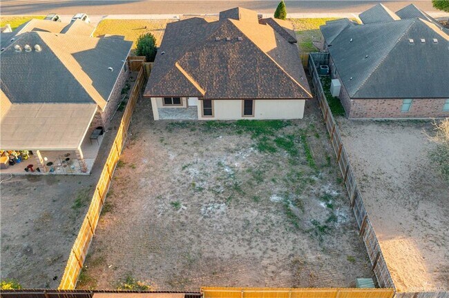 Building Photo - 4408 Xanthisma Ave W