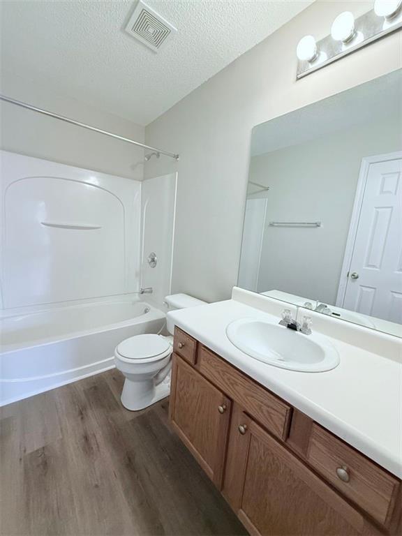 Building Photo - 259 Azalea Cir