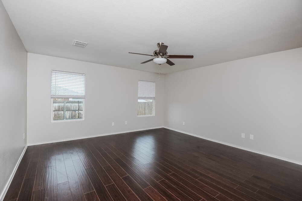 Building Photo - 8123 Stowe Springs Ln