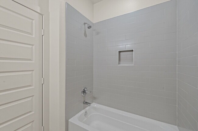 Building Photo - Brand new townhomes in Frenship East!