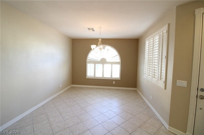 Building Photo - 754 Rise Canyon Dr