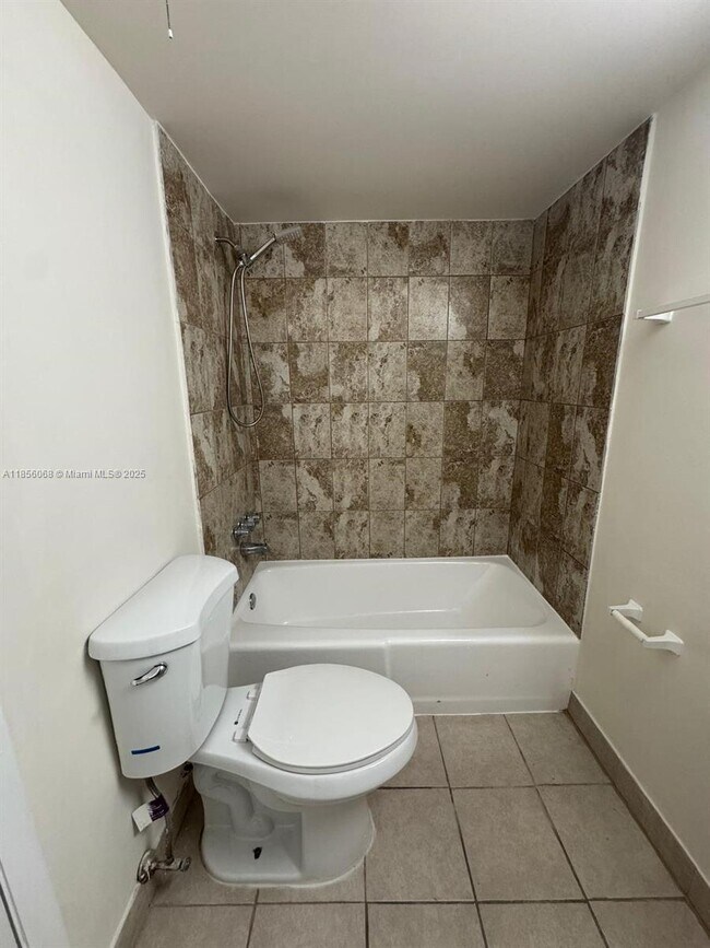 Building Photo - 1 bedroom in North Miami FL 33179