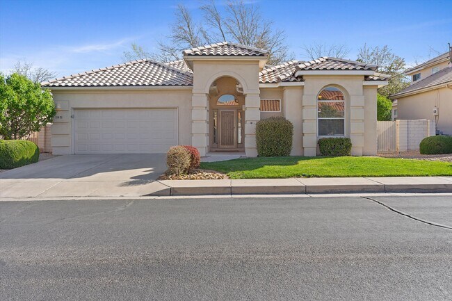 Primary Photo - 11421 Desert Classic Ln NE