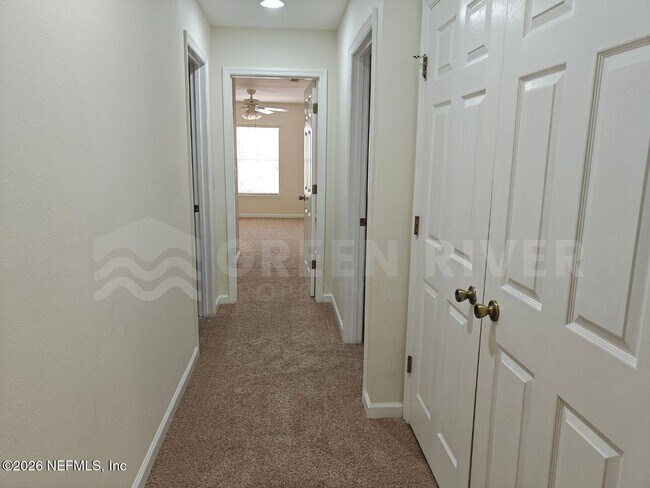 Building Photo - 1500 Calming Water Dr