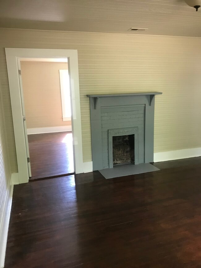 Building Photo - 506 Pickens St