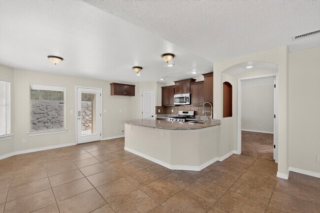 Building Photo - 11583 St Martin Way