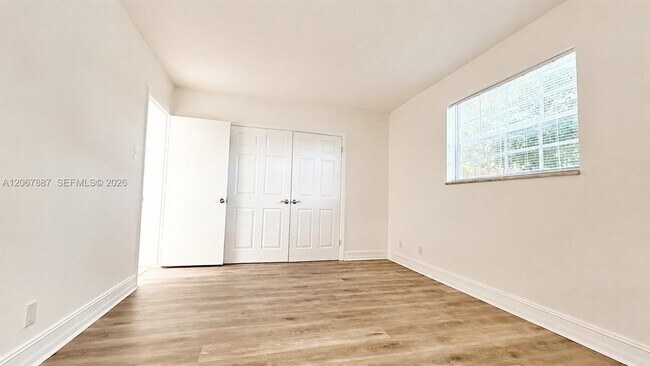 Building Photo - 6921 NW 5th Ct