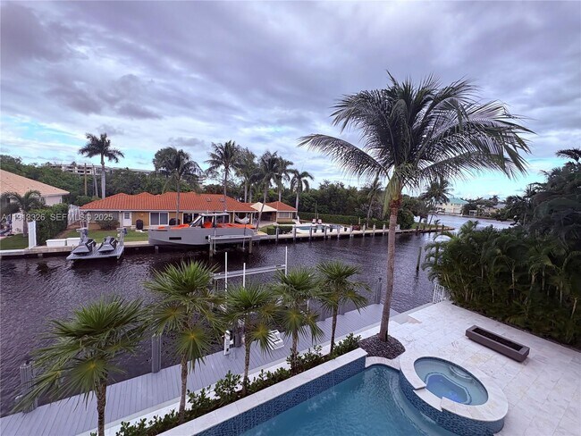 Building Photo - 959 Eve St