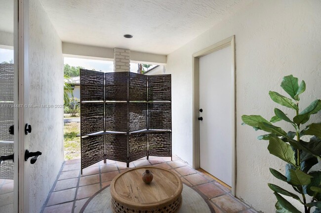 Building Photo - 6255 SW 99th Terrace