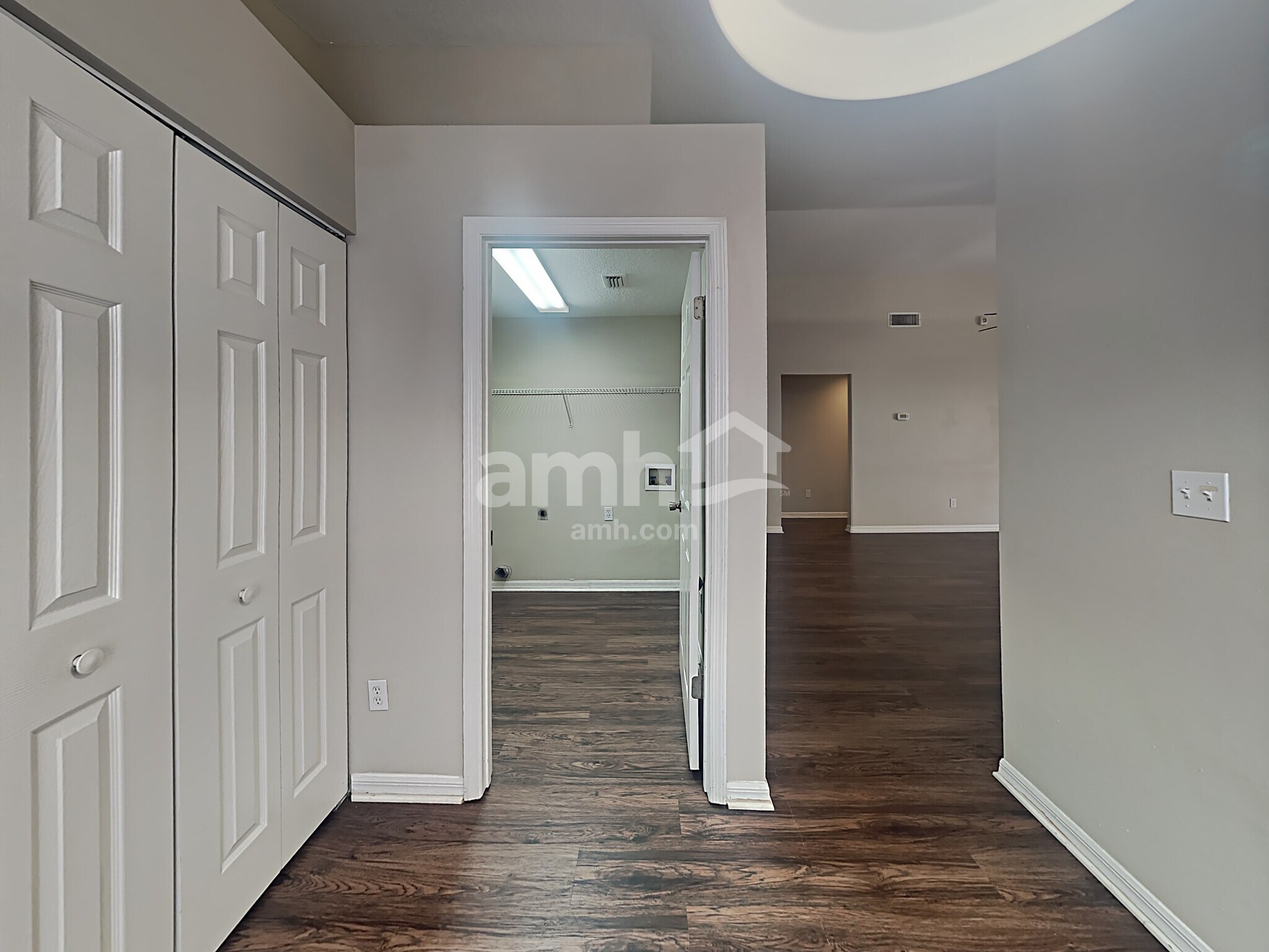 Building Photo - 1416 Wakefield Dr