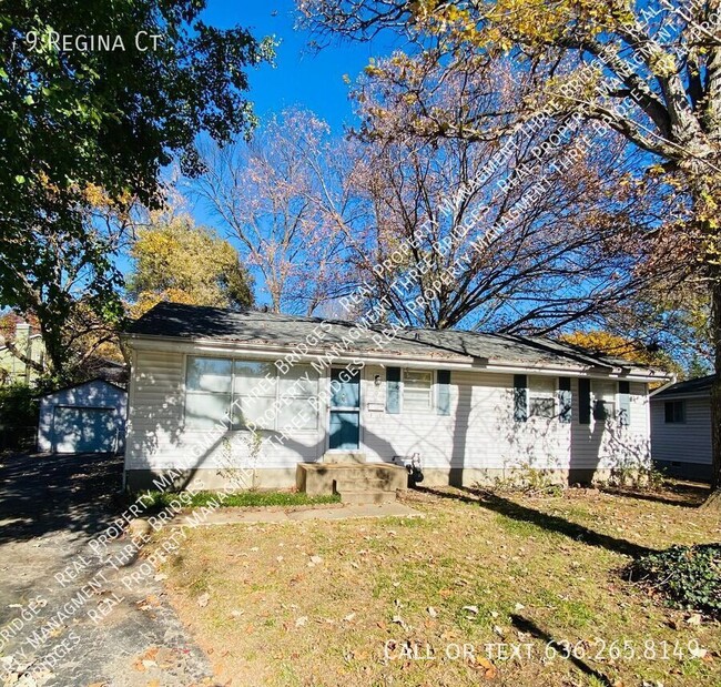 Primary Photo - Beautiful Home in Quiet Florissant Neighbo...